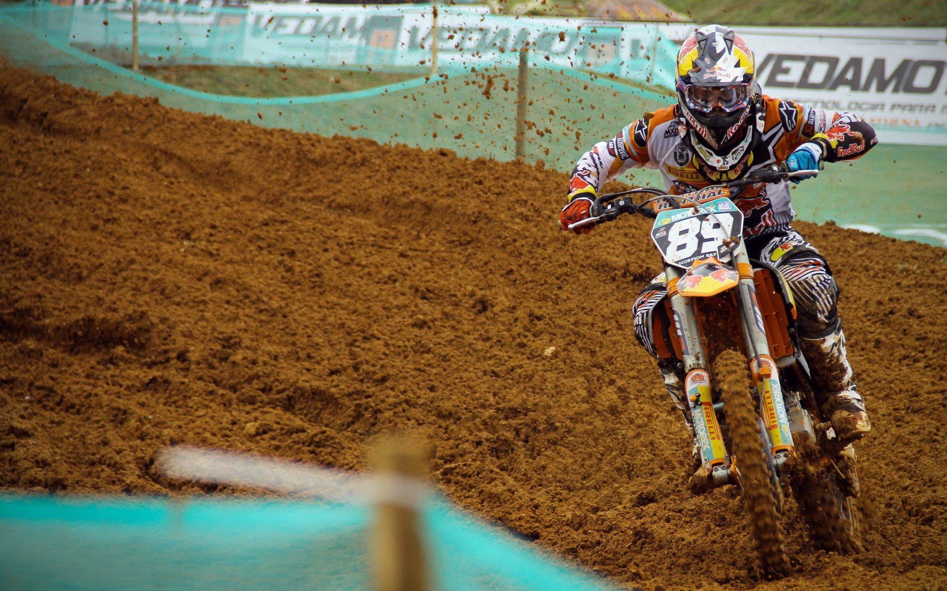 罗马防线新星埃丁转战荷甲 租借加盟埃因霍温含买断条款